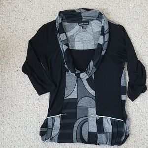 Frank Lyman Black & Grey Zippered Top Size 12